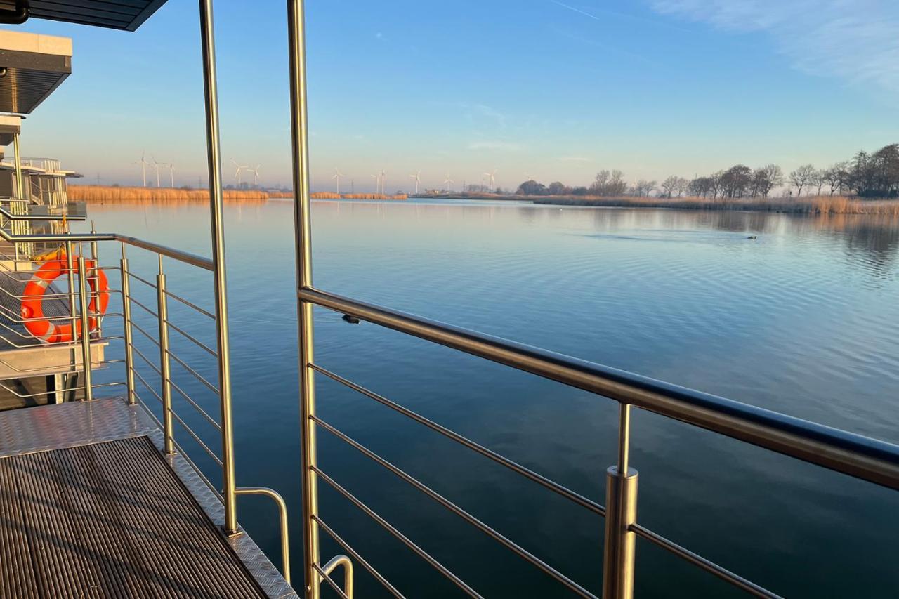 Hausboot Der Frieslaender Im Wangermeer Schillig Luaran gambar